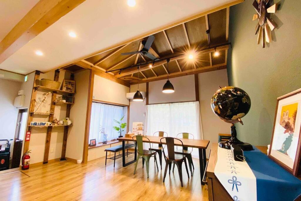 Vila 48坪！道後温泉付近駐車場有り清潔さと設備の充実さが高評価 大切な家族仲間と広々とくつろげます Macujama Exteriér fotografie