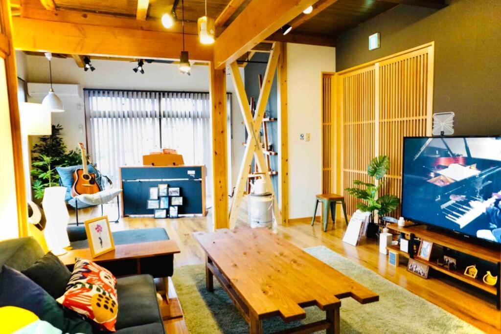 Vila 48坪！道後温泉付近駐車場有り清潔さと設備の充実さが高評価 大切な家族仲間と広々とくつろげます Macujama Exteriér fotografie