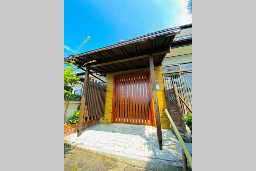 Vila 48坪！道後温泉付近駐車場有り清潔さと設備の充実さが高評価 大切な家族仲間と広々とくつろげます Macujama Exteriér fotografie